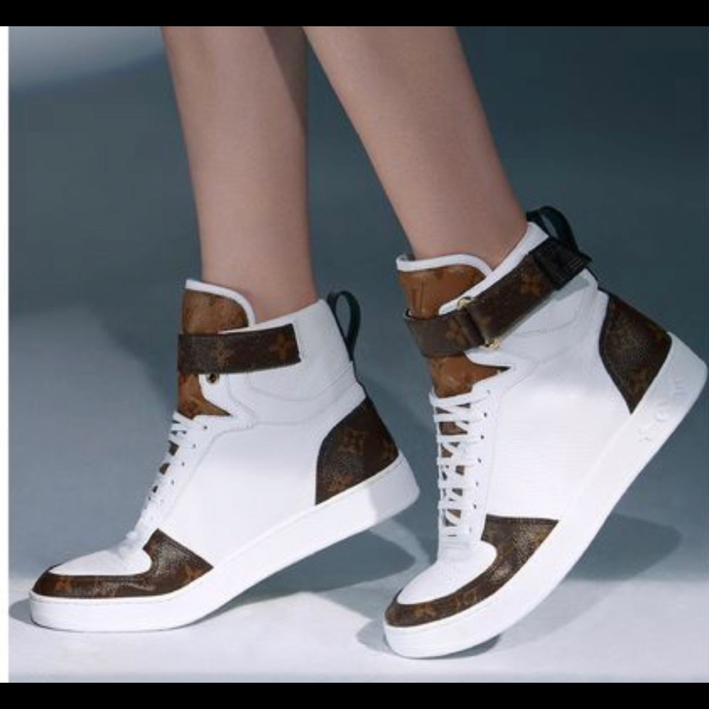 Authentic Louis Vuitton Boombox sneaker boots Like new only worn a few times